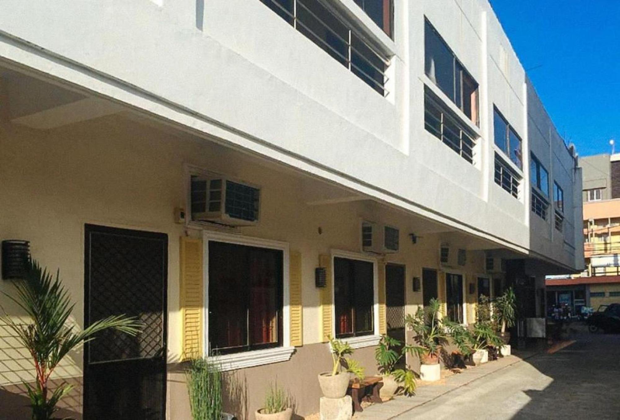 Reddoorz Near Colgante Bridge Naga City Naga (Camarines Sur) Exterior foto