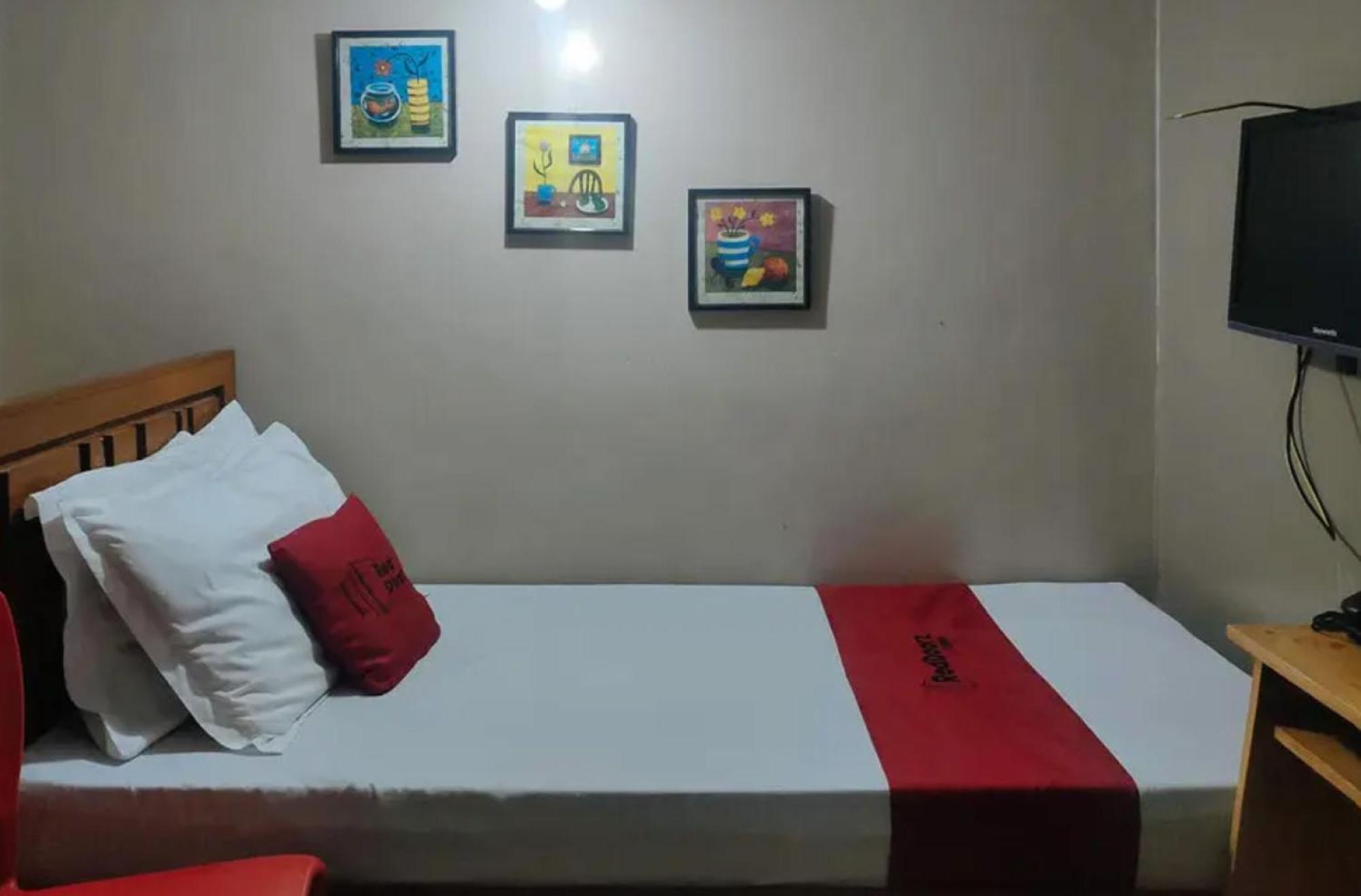 Reddoorz Near Colgante Bridge Naga City Naga (Camarines Sur) Exterior foto